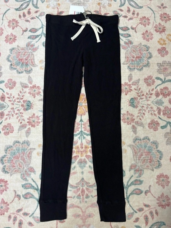 Monrow Pants - Monrow Waffle Knit joggers in Black Size Small NWT